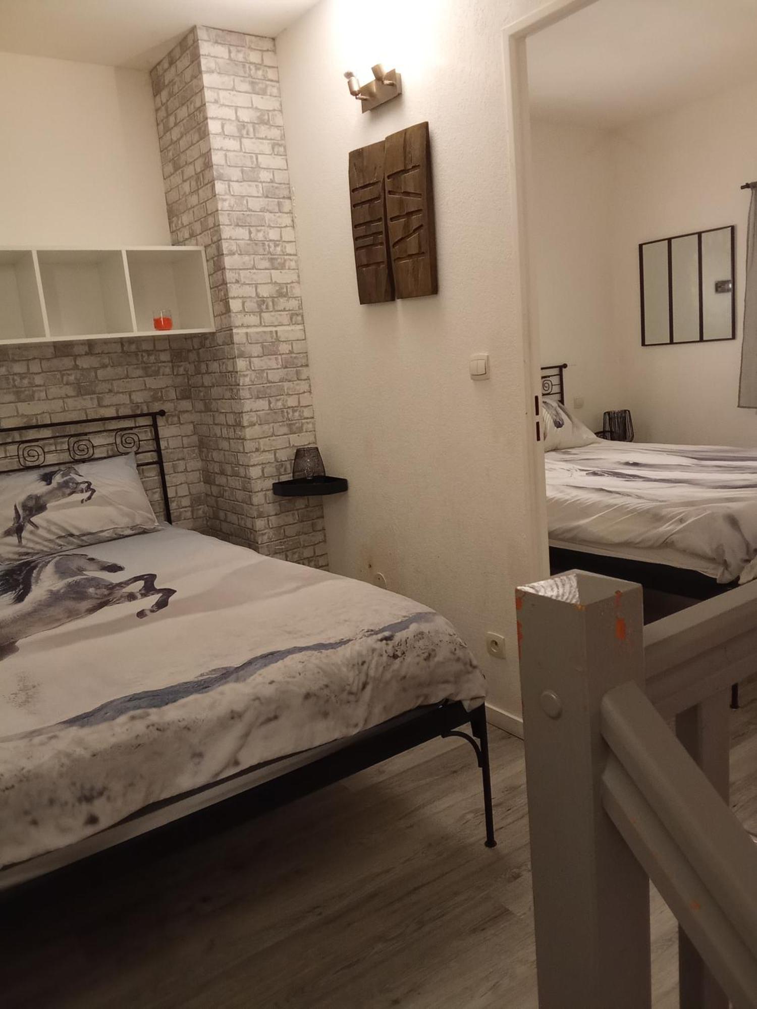 Maison Dans Une Residence De Vacances Gallargues-le-Montueux Kültér fotó